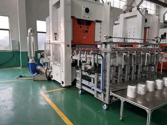 ISO 4 গহ্বর সিলভার অ্যালুমিনিয়াম ফয়েল কন্টেইনার তৈরির মেশিন