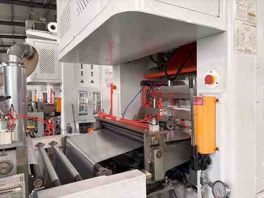 আপনার প্রয়োজন অনুযায়ী কাস্টম লোগো এমবসিং সহ LK-T80 অ্যালুমিনিয়াম ফয়েল কন্টেইনার মেশিন