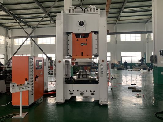 LK-T80 খাদ্য পাত্রে অ্যালুমিনিয়াম ফয়েল Punching স্বয়ংক্রিয় Schneider বৈদ্যুতিক তৈরীর লাইন